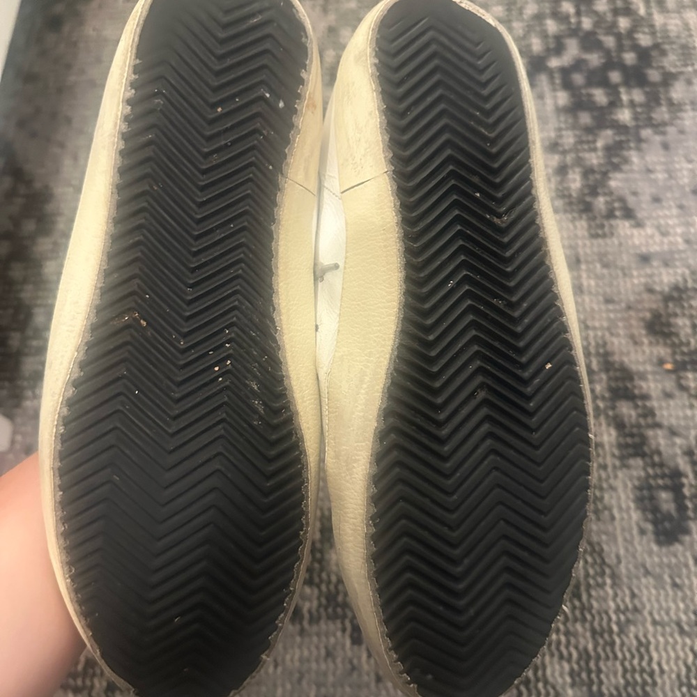 Golden Goose Superstar White Sneakers with Black Star size 40 fits US 9.5-10 - Picture 2 of 6